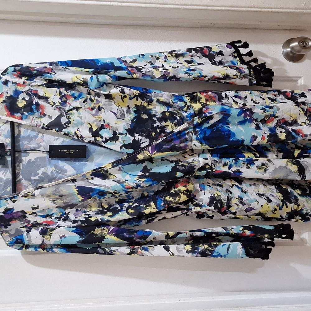 Romeo + Juliet‎ Couture Romper New with tags size Large